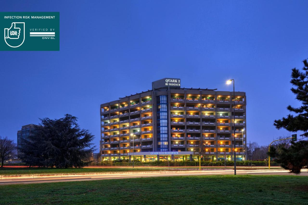 อันอะเวย์ โฮเต็ล แอนด์ เรสซิเดนซ์ ควาร์ก ดูเอ มิลาโน Aparthotel มิลาน ภายนอก รูปภาพ
