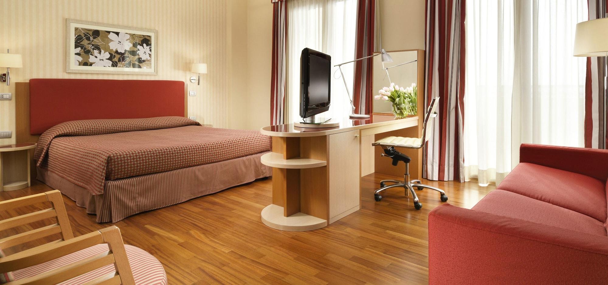 อันอะเวย์ โฮเต็ล แอนด์ เรสซิเดนซ์ ควาร์ก ดูเอ มิลาโน Aparthotel มิลาน ภายนอก รูปภาพ
